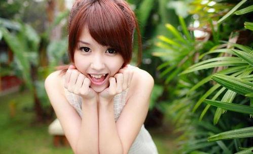 大眼睛单身网红贵族女,揭秘网络红人的真实生活