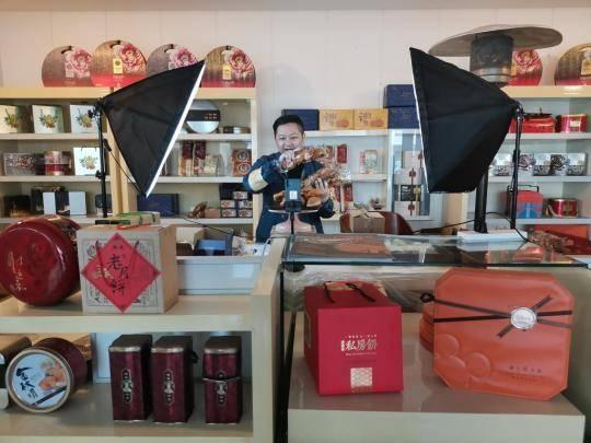 网红公司里的网红有哪些,揭秘各大平台热门网红阵容