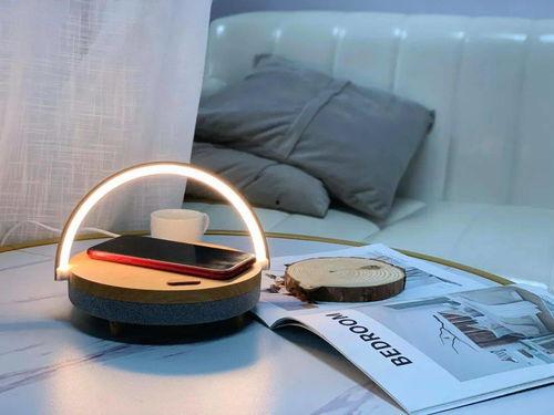 网红台灯充电款,时尚照明新宠，便携生活新体验