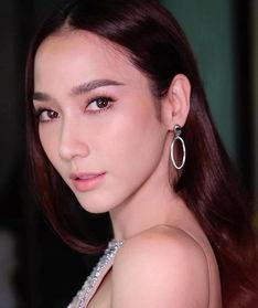 40岁以上成熟女明星