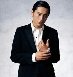 男明星大背头,大背头造型下的男明星魅力解析