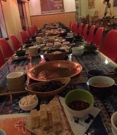 20名明星聚餐,20位明星共聚一堂的美食盛宴