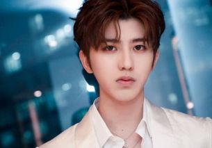 吃瓜娱乐王一博肖战微博,吃瓜群众纷纷围观!”